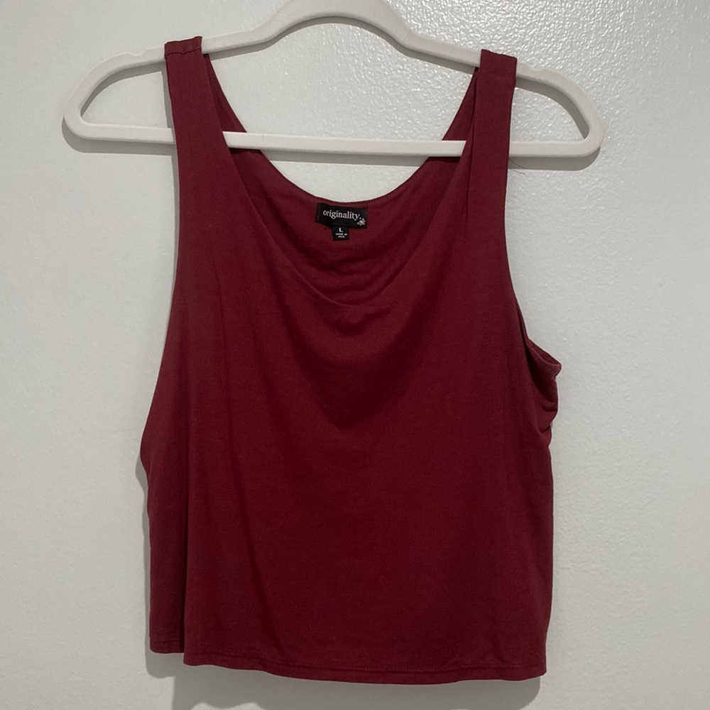 Crop-ish top